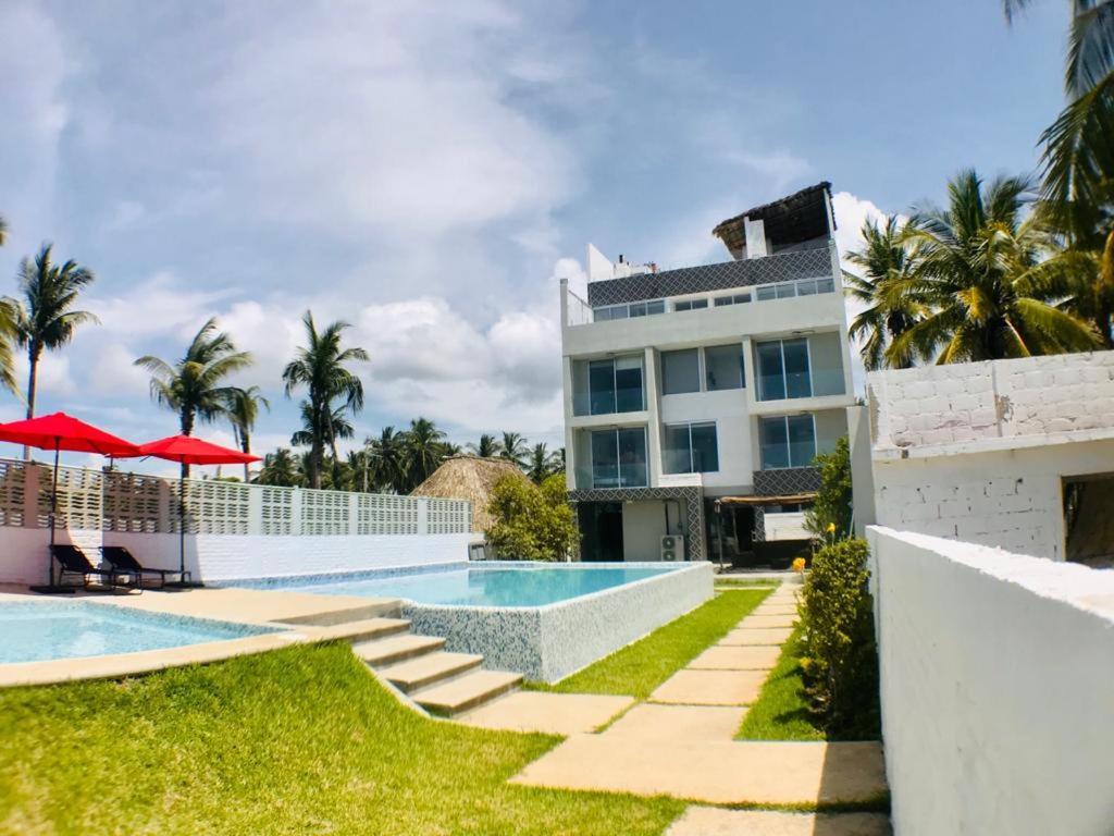 Hotel "Casa Mangata" Puerto Arista Esterno foto