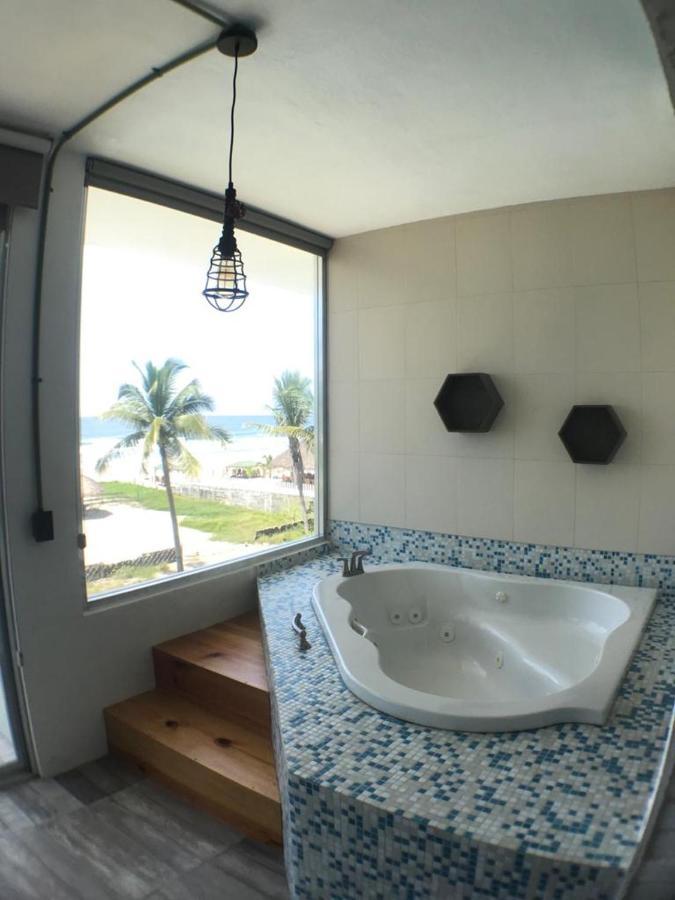 Hotel "Casa Mangata" Puerto Arista Esterno foto